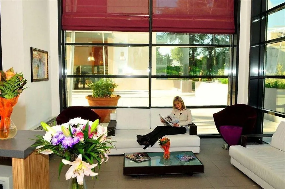 *** Hotel apartamentowy Appart Hotel Odalys City Antibes Olympe Francja