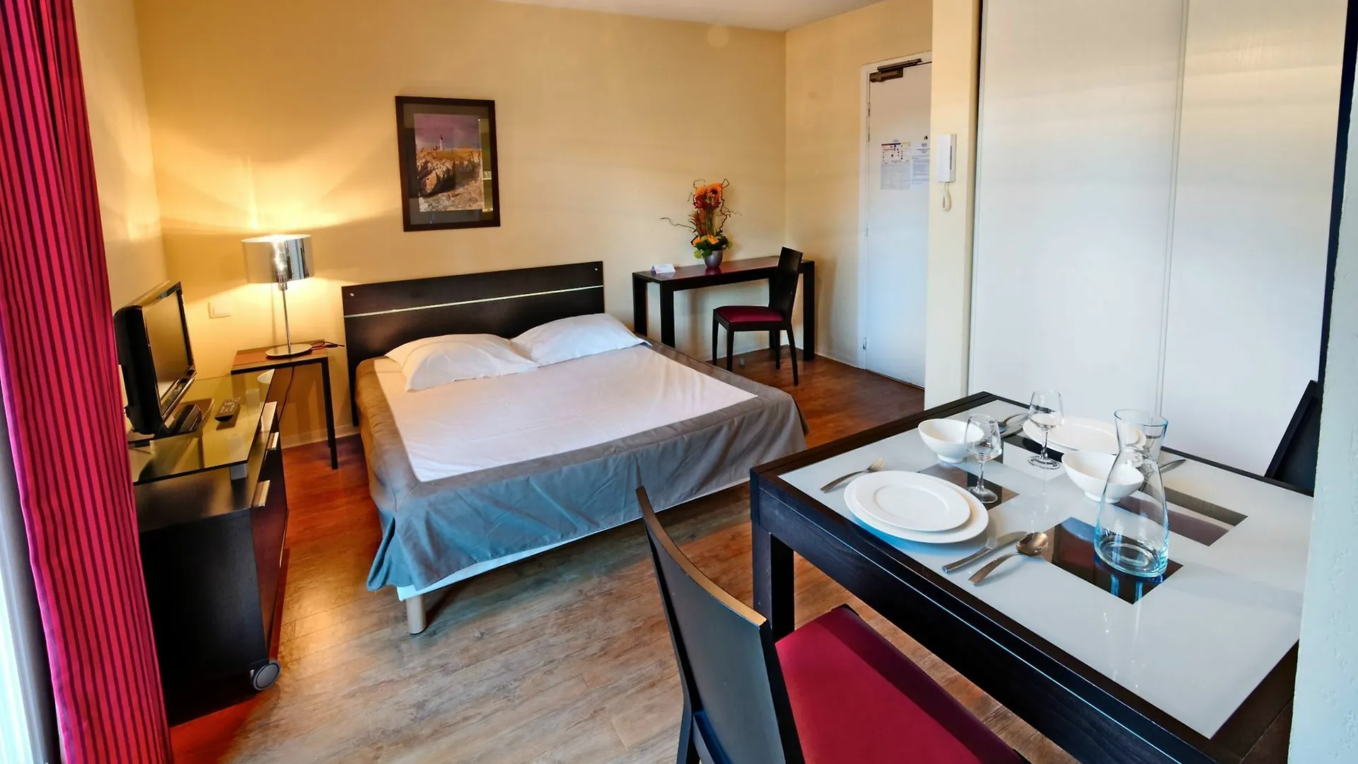 Appart Hotel Odalys City Antibes Olympe Francja